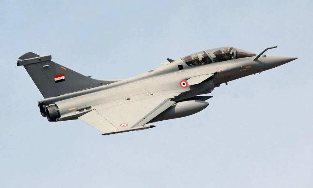 Μαχητικά Rafale χτύπησαν ισλαμιστές στα σύνορα με την Λιβύη
